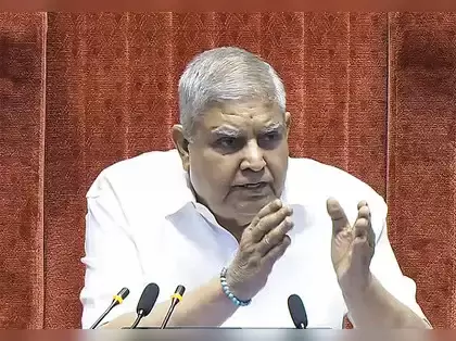 جگدیپ دھنکھڑ نے نائب صدر کے عہدے سے اچانک استعفیٰ دیا، کہا: ’مدت کار میں بہت کچھ سیکھا‘