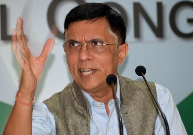 یواے پی اے کے غلط استعمال پر پون کھیڑا کا حکومت پر شدید حملہ – کانگریس لیڈر نے آزادیٔ اظہار کو دبانے کا الزام عائد کیا