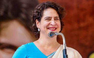 پرینکا گاندھی کا بی جے پی و الیکشن کمیشن پر حملہ، کہا: ووٹ چوری کا حساب دیں، راہل گاندھی دباؤ میں آنے والے نہیں