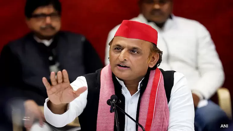 بی جے پی شکست کے خوف سے ایس آئی آر کے ذریعے ووٹ کٹوا رہی ہے: اکھلیش یادو