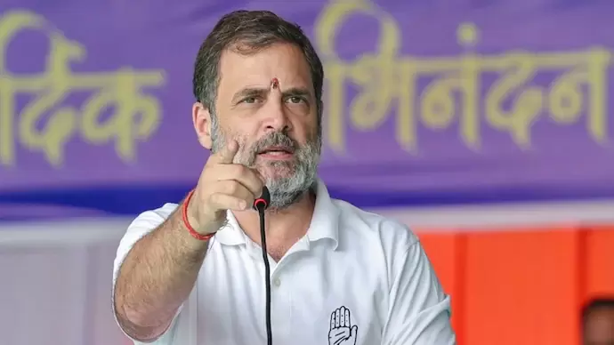 ذات پر مبنی مردم شماری پر حکومت کا غیر سنجیدہ جواب عوام کے اعتماد سے غداری قرار: راہل گاندھی کی شدید تنقید