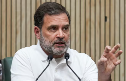 مہاراشٹر انتخابات میں گڑبڑی کا الزام، راہل گاندھی کے بیان پر اپوزیشن کا الیکشن کمیشن پر حملہ