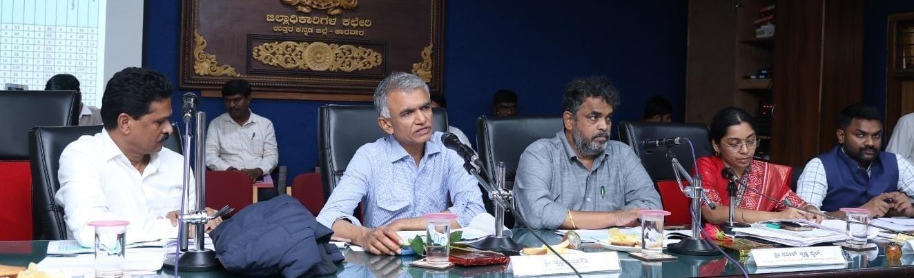 اتر کنڑا میں برسات کی پیمائش کرنے والے 136 مشینیں کام نہیں کر رہی ہیں - ریوینیو وزیر کا بیان