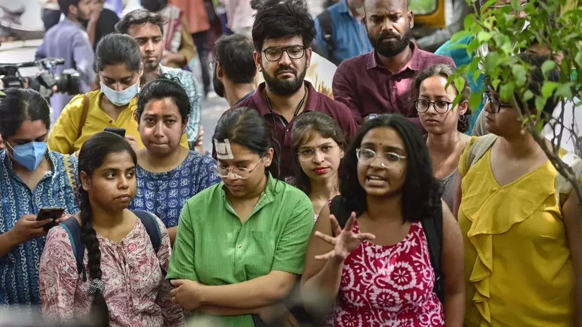 یو جی سی کے نئے ضوابط پر اتر پردیش میں اعلیٰ ذاتوں کا سخت ردعمل