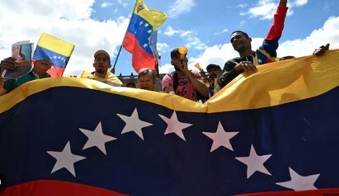 امریکا وینزویلا کے انتظام اور تیل پر قابض ہوگا، ٹرمپ کی فوجی کارروائی کی دھمکی