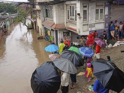 نیپال میں سیلاب اور لینڈ سلائیڈنگ کے نتیجے میں 170 ہلاکتیں، 4 ہزار افراد محفوظ مقامات پر منتقل